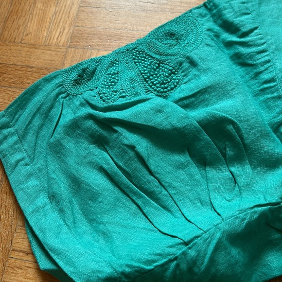 Linen - Picture 13 of 13